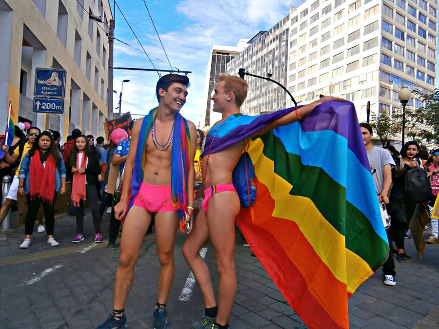 Marcha del Orgullo recorre las calles de Quito, 2017. Foto: referencial
